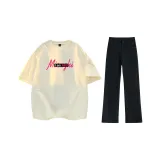 Light Apricot+Black Jeans
