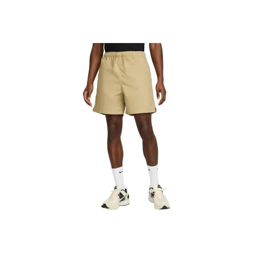 Nike Club Men's Flow Shorts