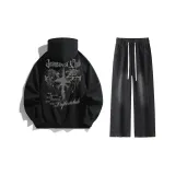 Black Sweatshirt+Black Jeans