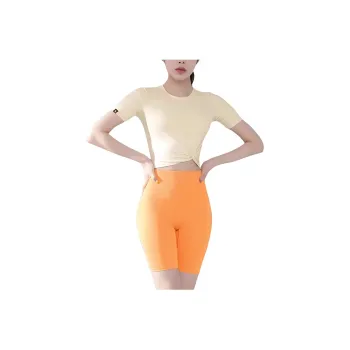 XEXYMIX T Shirt Women's Custard