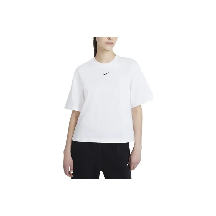 Nike Sportswear Essential Women's Boxy T Shirt-0