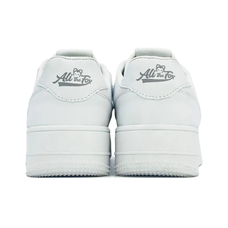ALI THE FOX Skateboard Shoes Unisex Low Top Milk Tea Powder/Iceberg Blue-48