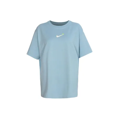 Nike Drop Shoulder Sleeve T Laufschuhe Women's Light Blue
