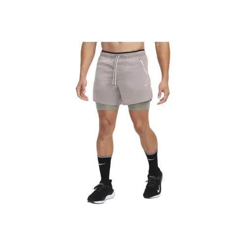 Nike Stride Wmns running Division Men's 5' Dri-FIT Water-Repellent 2-in-1 Wmns running Shorts
