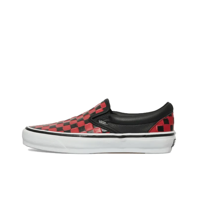 Vans CLASSIC SLIP ON Anti Slip Wear Resistant Low Top Skateboard Shoes Unisex Red Black-0