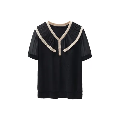 Cypress House T-Shirt Women's Black With White Collar
