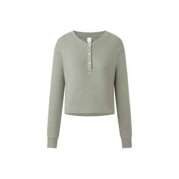 YLI T-Shirts Women's