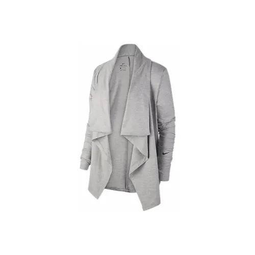 Nike Set in Sleeve T Shirt Women's Gray