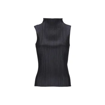 PLEATS PLEASE ISSEY MIYAKE T-Shirts Women's Black