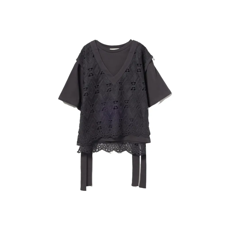 Beams T Shirts Women's Black-0