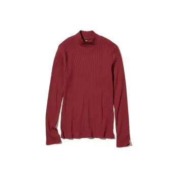 UNIQLO T-Shirts Women's Maroon