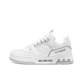V.YERXU Versatile Casual White Sneakers Wear resistant And Lightweight Low Top Skateboard Shoes Unisex