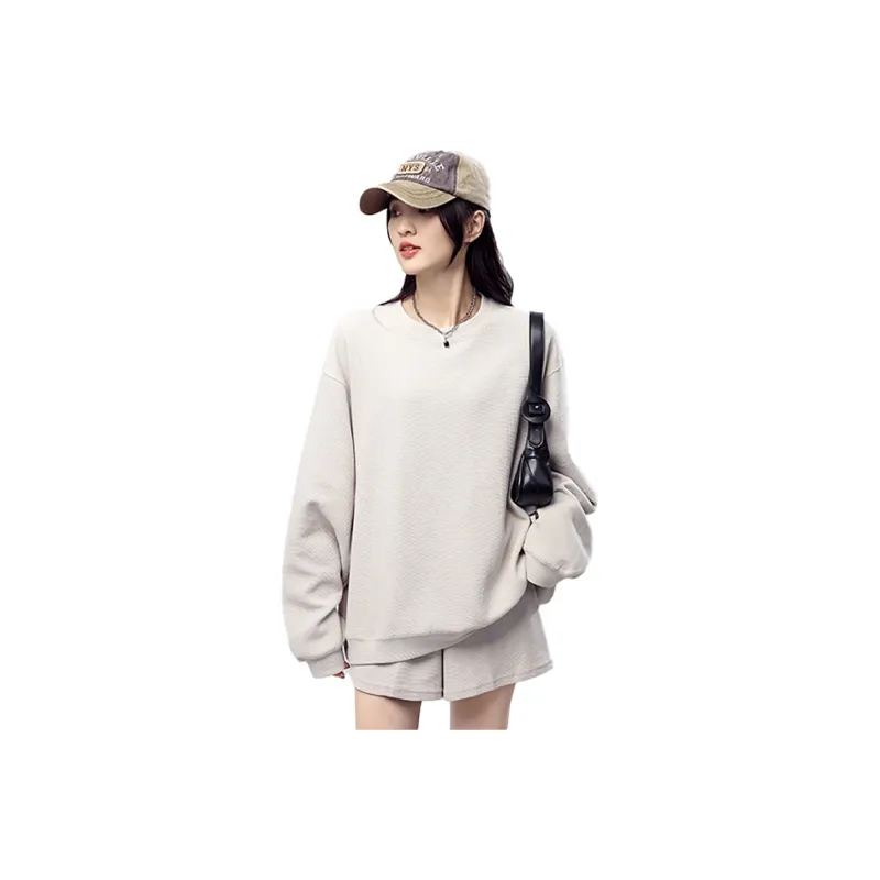 Merry City Sweatshirts Women's-0