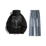Black Sweatshirt+Nostalgic Blue Jeans