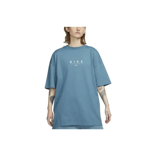 Nike Sportswear Essentials Series T Shirts Women's Noise Wave Light Green