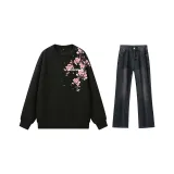 Black Sweatshirt+Black Gray Jeans