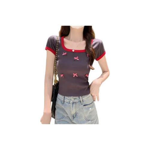The Temptation Of The Muse T Shirt Women's