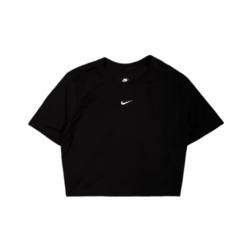 Nike Sportswear Essential Women's Slim Cropped T Shirt