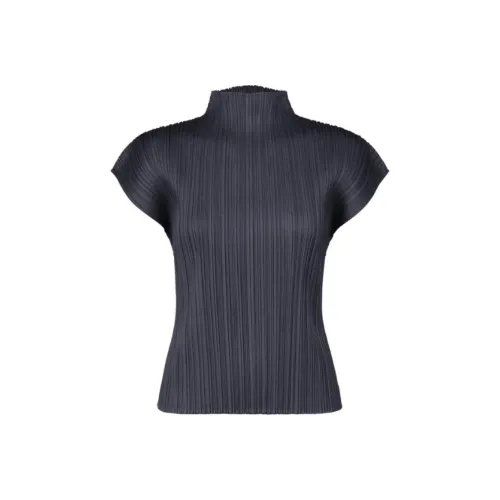 PLEATS PLEASE ISSEY MIYAKE Monthly Colors: June Top