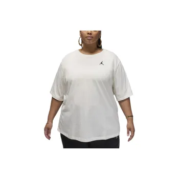 JORDAN Essentials Women's Girlfriend T-Shirt Plus Size