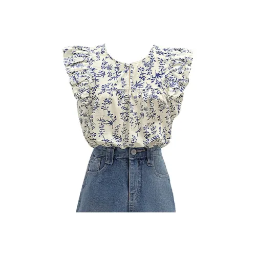 Cypress House Shirt Women's nera Base With Blue Floral