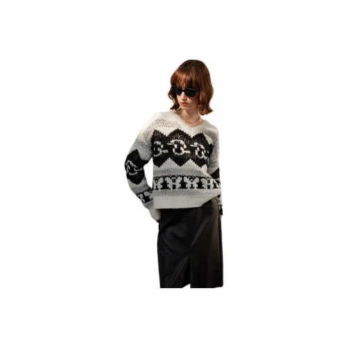 3COLOUR Sweater Women's Black Rice Floral