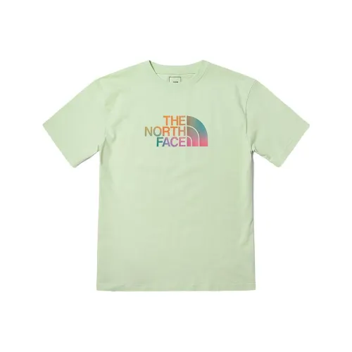 THE NORTH FACE City Outdoor Collection Set in Sleeve T Shirt Women's Green