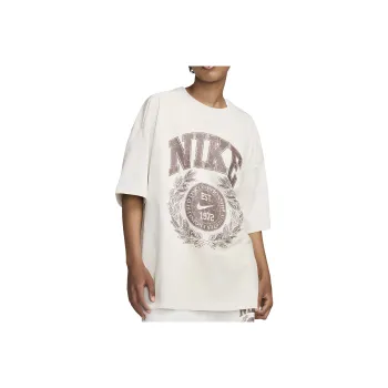 Nike Sportswear Essential Women's Oversized T-Shirt