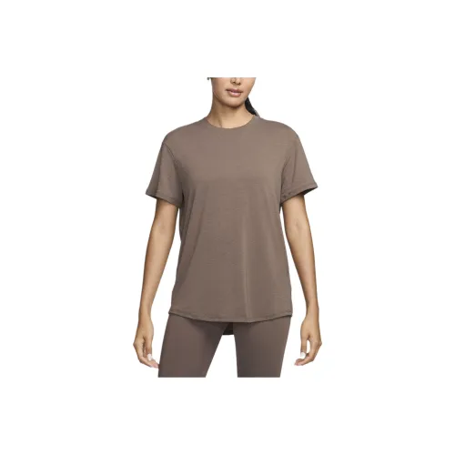 Nike T-Shirts Women's Brown