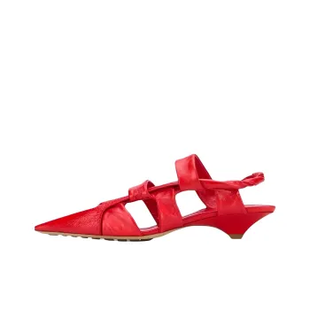Bottega Veneta Point Casual Single Shoes Women's Red