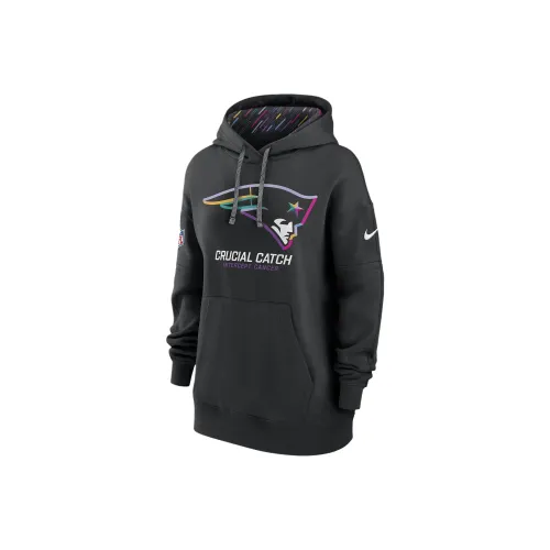 Nike New England Patriots Crucial Catch Club Women's Nike Nfl Pullover Hoodie
