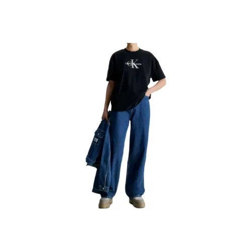 CALVIN Geant T Shirt Women's Black