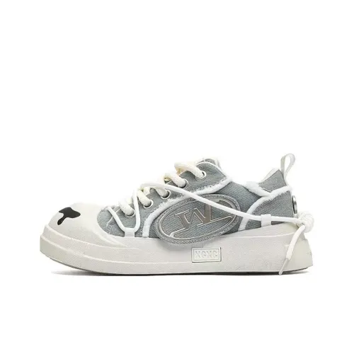 Mo Xu Big Head Open Ended Smile Slip Resistant Low Top Skateboard Shoes Unisex