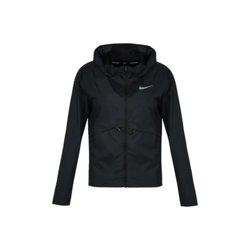 Nike Women's Essential Seasonal Jacket Black