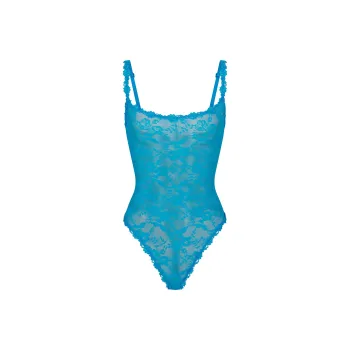 SKIMS STRETCH LACE THONG BODYSUIT Bodysuits Women's MYKONOS/Mykonos Island