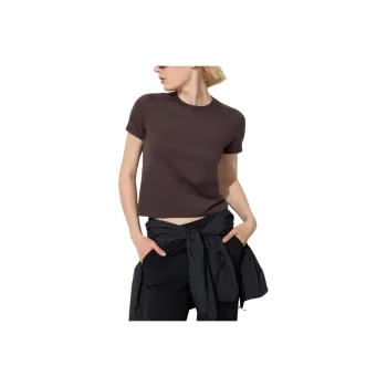 UNIQLO T-Shirt Women's Red Brown