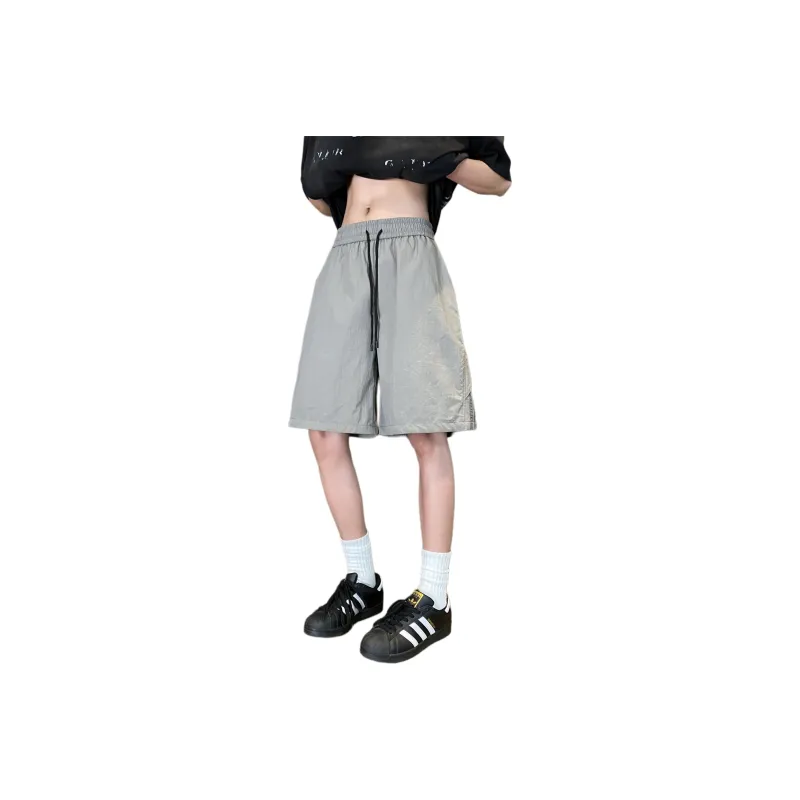 Warrior Huichao Riding The Wind Collection Casual Shorts Unisex-4
