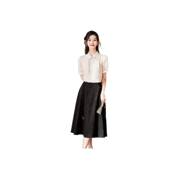 Like The Age Of Water Shirt Women's Beige