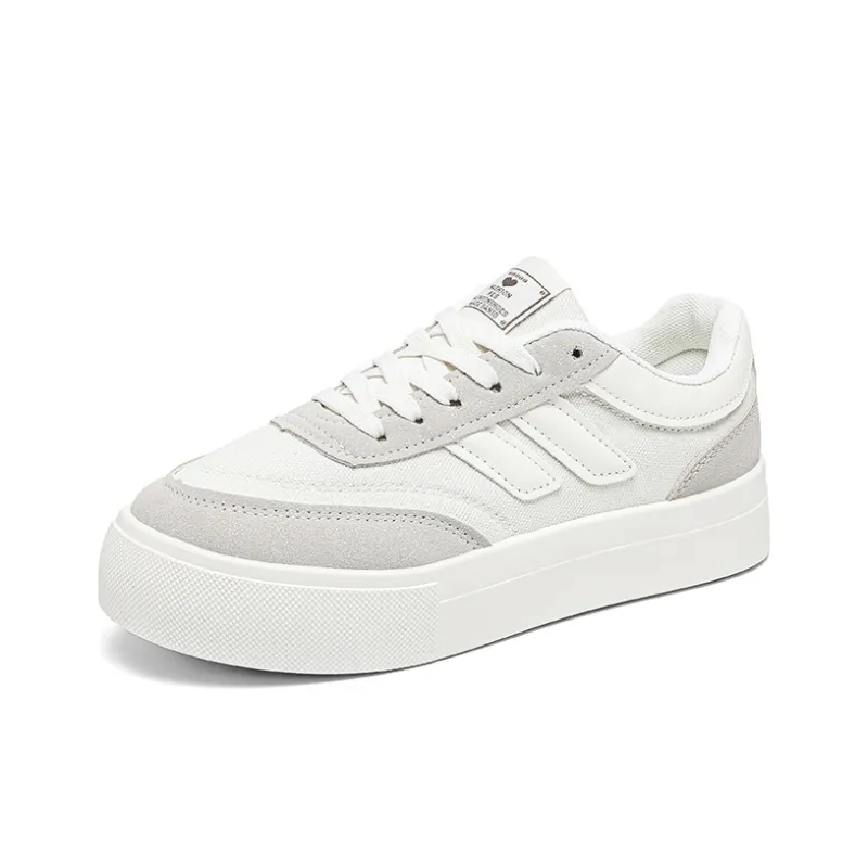 BANWEIDIYA Low Top Skateboard Shoes Women's-0