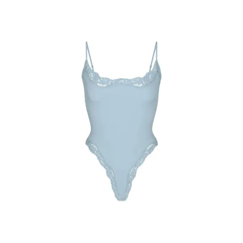 SKIMS FITS EVERYBODY LACE CAMI BODYSUIT Bodysuits Women's DENIM/Denim