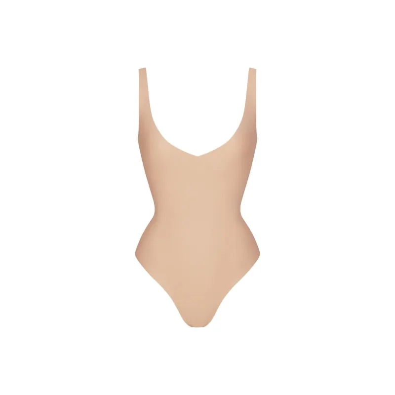 SKIMS BODY UNLINED PLUNGE THONG BODYSUIT Bodysuits Women's CLAY/Clay-0