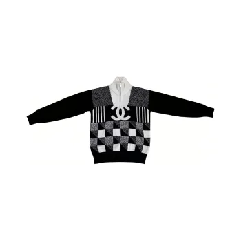 CHANEL FW22 Sweater Women's Spring Outfit Black White