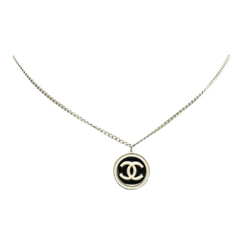 CHANEL 2004 Enamel Cc Round Pendant Necklace Costume Necklace-0