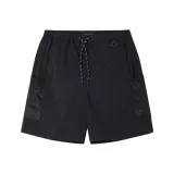 Black-1030913