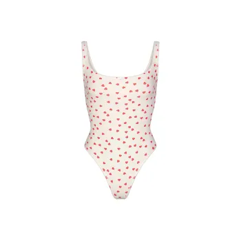 SKIMS Valentine's Day FITS EVERYBODY PICOT TRIM SQUARE NECK BODYSUIT Bodysuits Women's RUBY HEART PRINT