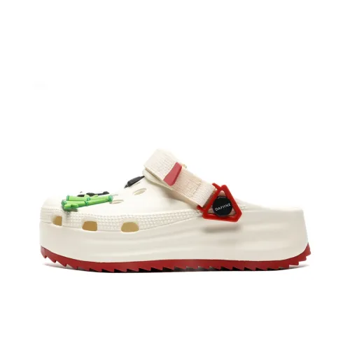 DAPHNE Clogs Women's