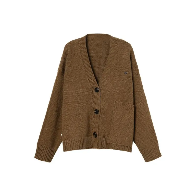 A head of Agua Knitwear Women's Brown-0