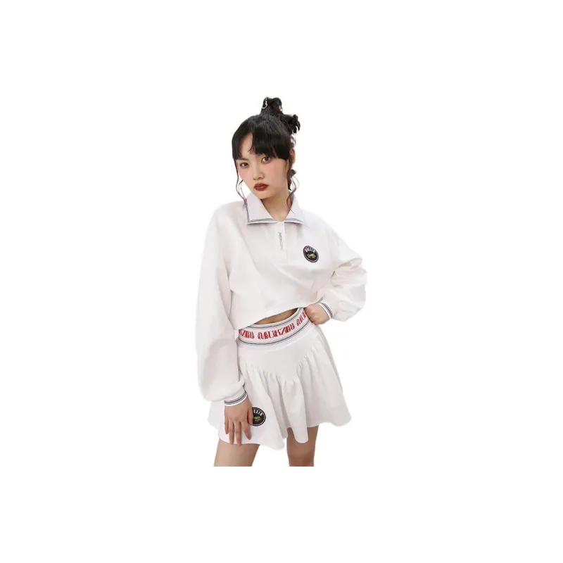 MUKZIN Sweatshirts Women's White-0