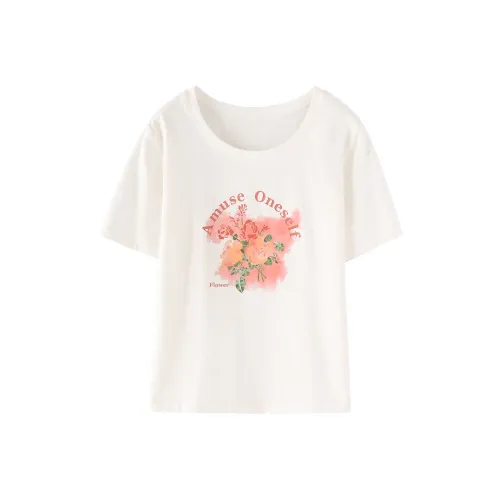 Miss Chipmunk T-Shirt Women's Bouquets White