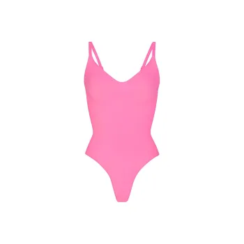SKIMS Valentine's Day SEAMLESS SCULPT THONG BODYSUIT Bodysuits Women's SUGAR PINK/Sugar Pink